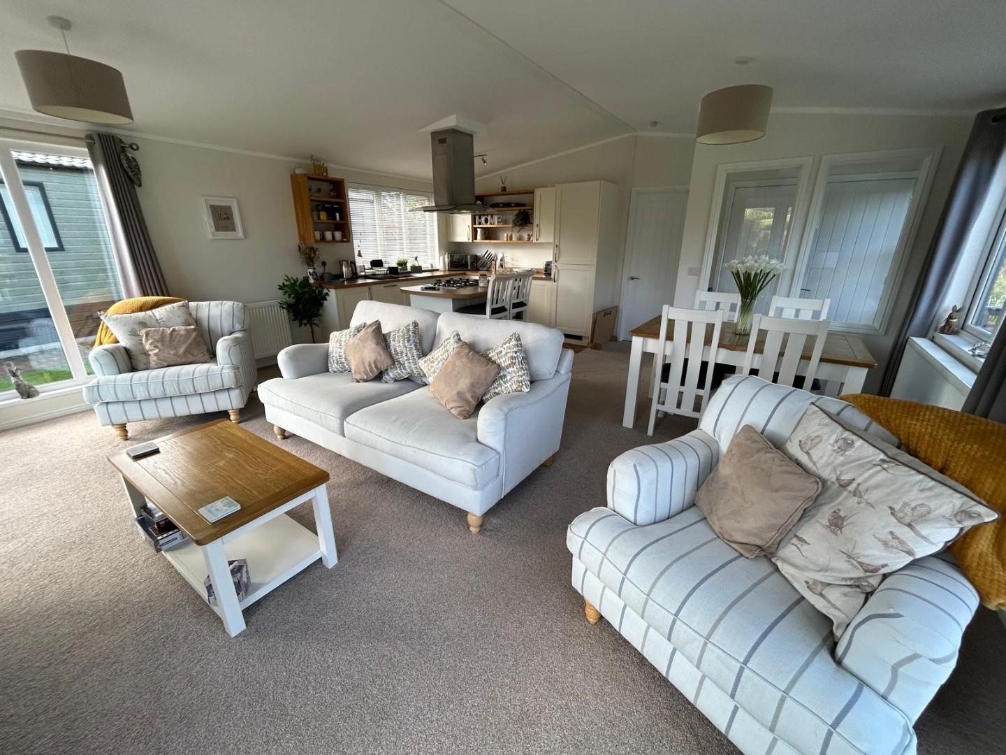 Property Image 2d59d4ce-54e3-40e5-97d7-2127cc38d075