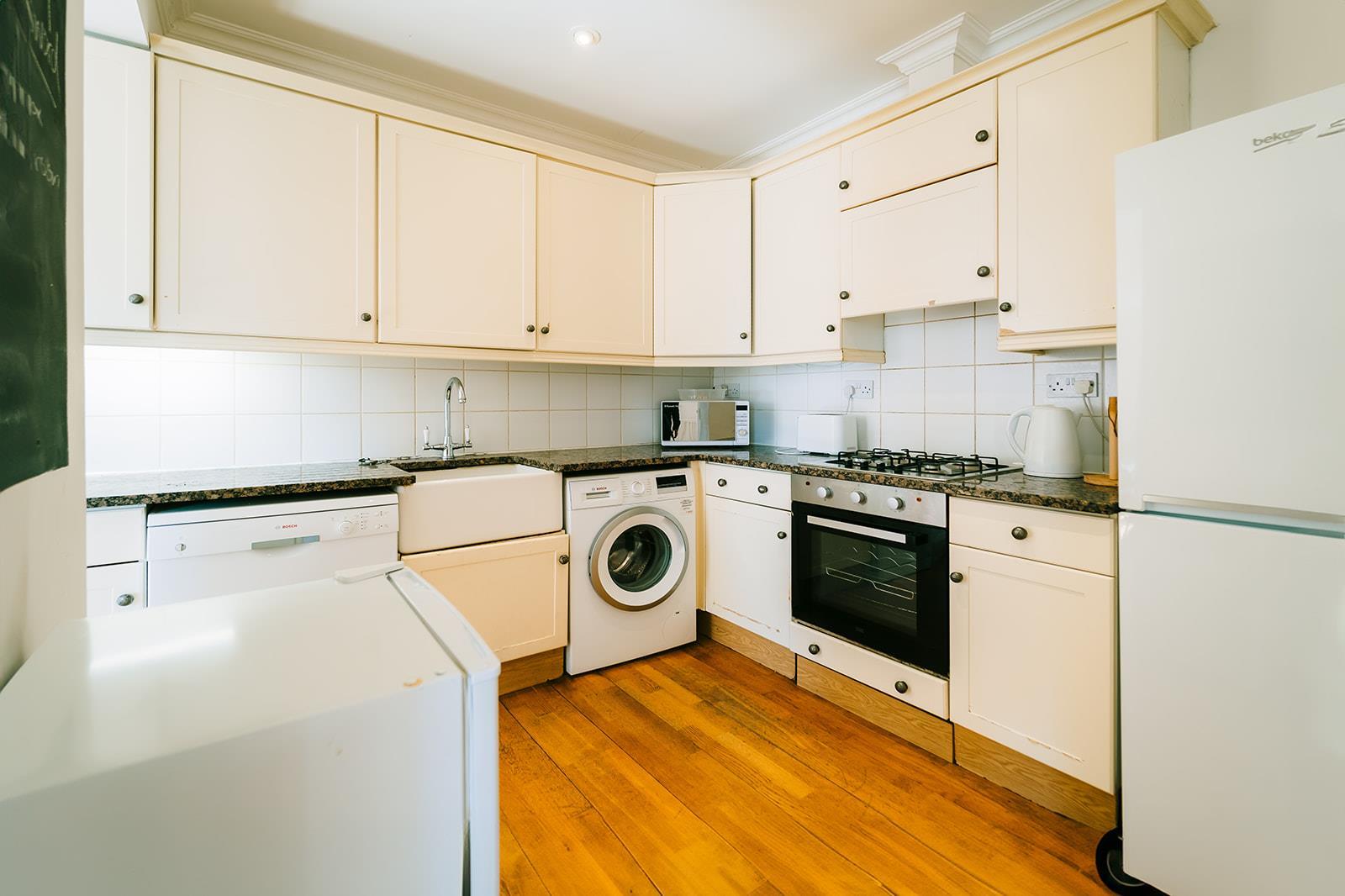 Property Image 2d66d795-cebf-4b02-b660-c89b77c9ac02