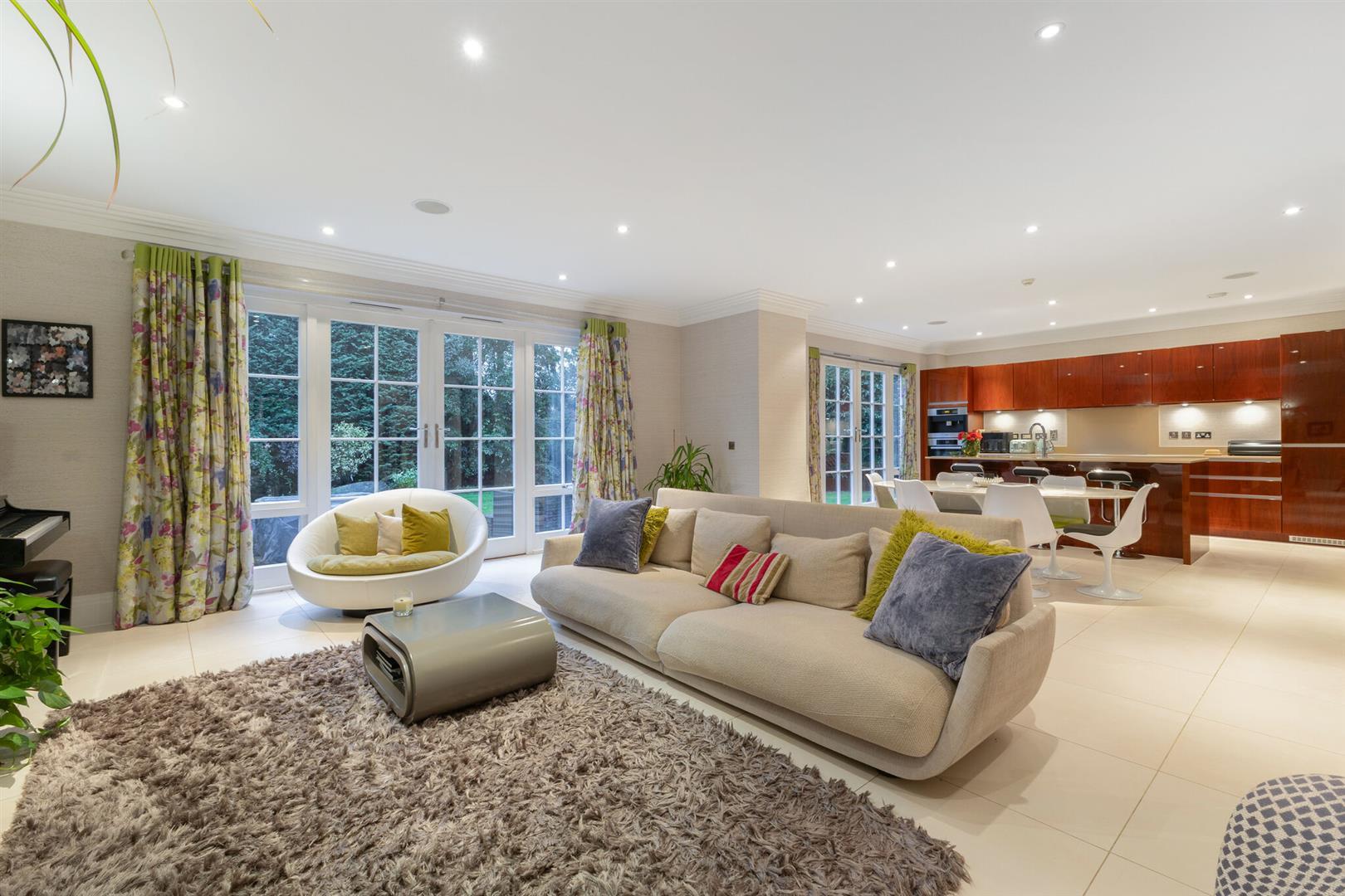 Property Image 2d6aad3e-4778-424d-a749-01176320a4a5