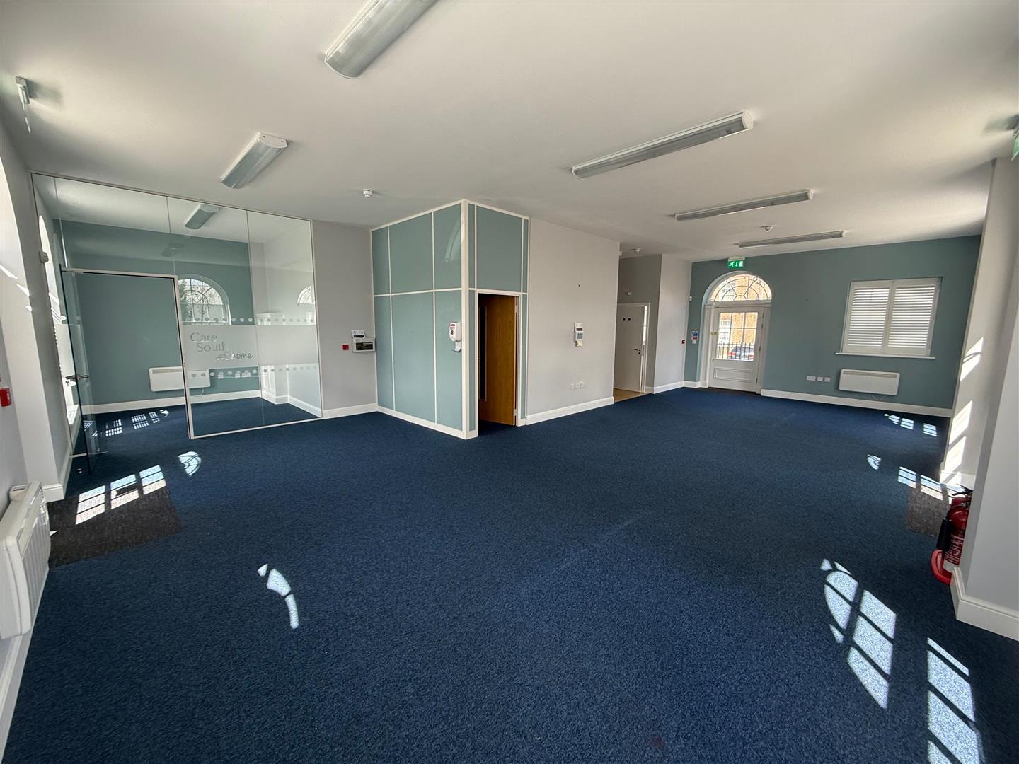 Property Image 2d790df3-c0f7-45c4-9987-7202312dc4cd