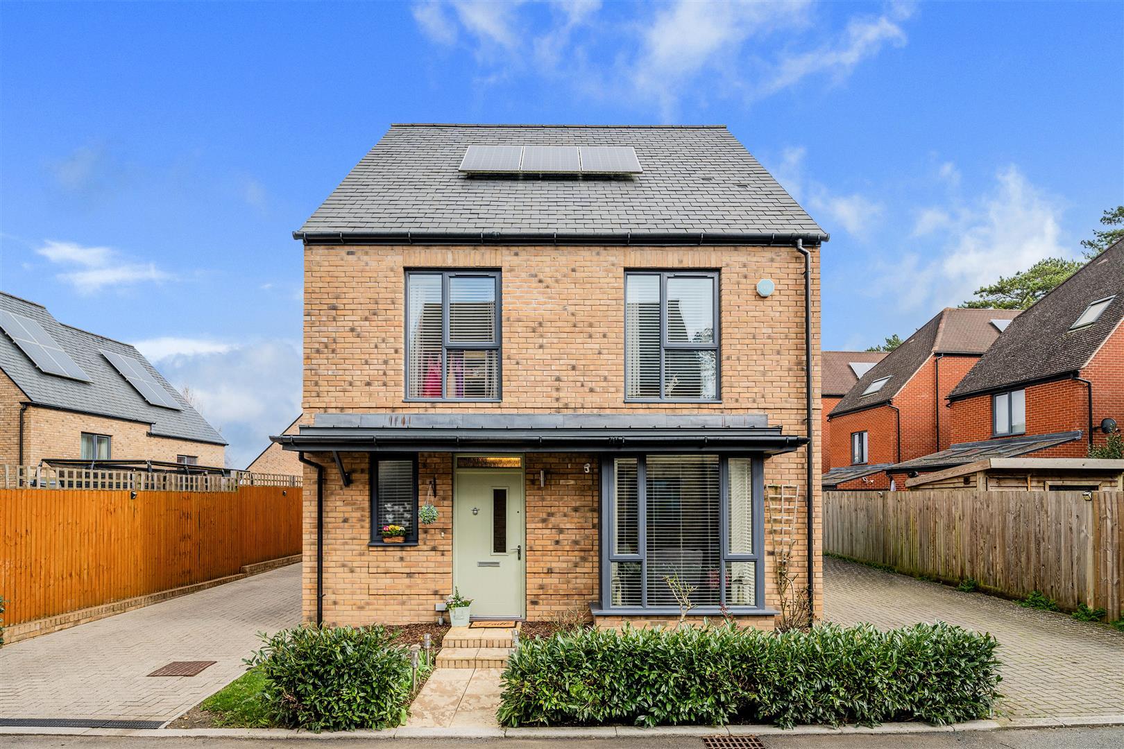 Property Image 2d7cc85c-ad62-4a40-9a12-4f84f6df1713