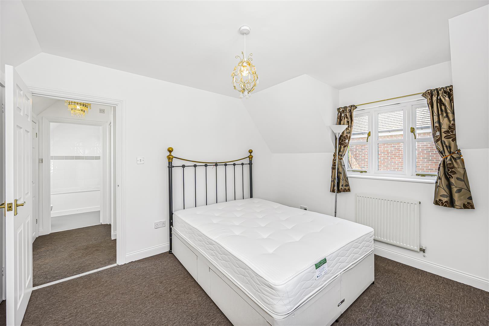 Property Image 2d8a744f-7c3c-43fc-90ca-dfcd5fbdcf54