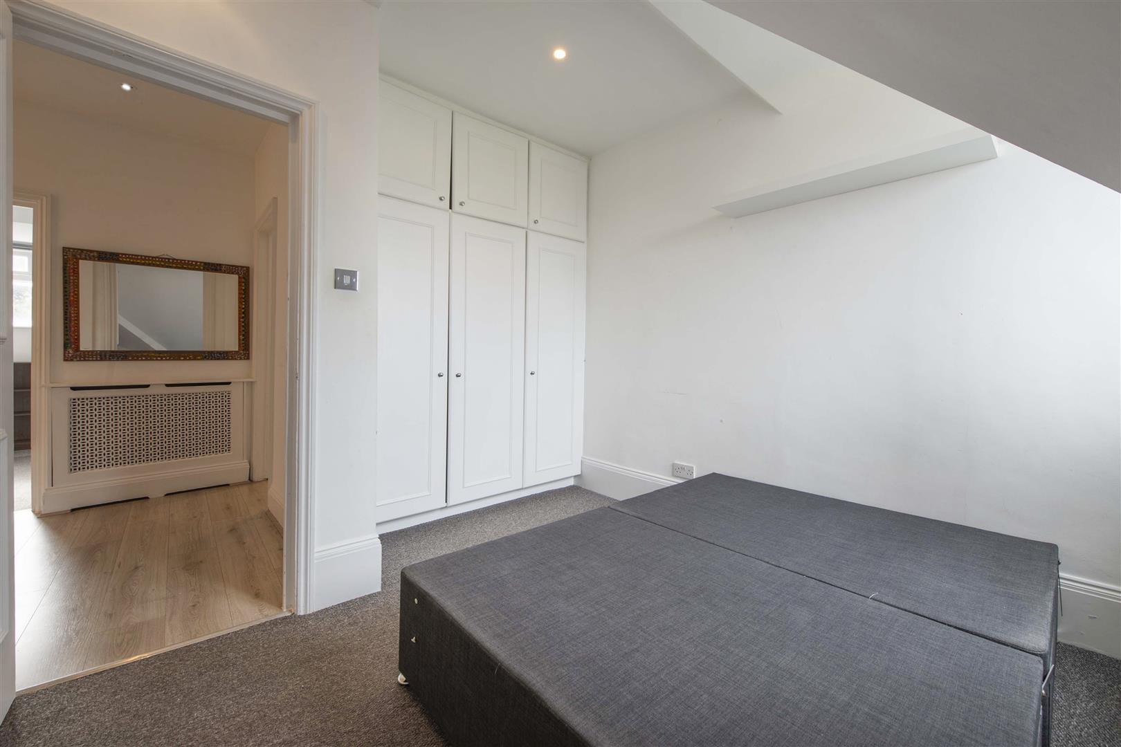 Property Image 2db309c5-b0a6-46fc-bf7f-6fb9edf98faf
