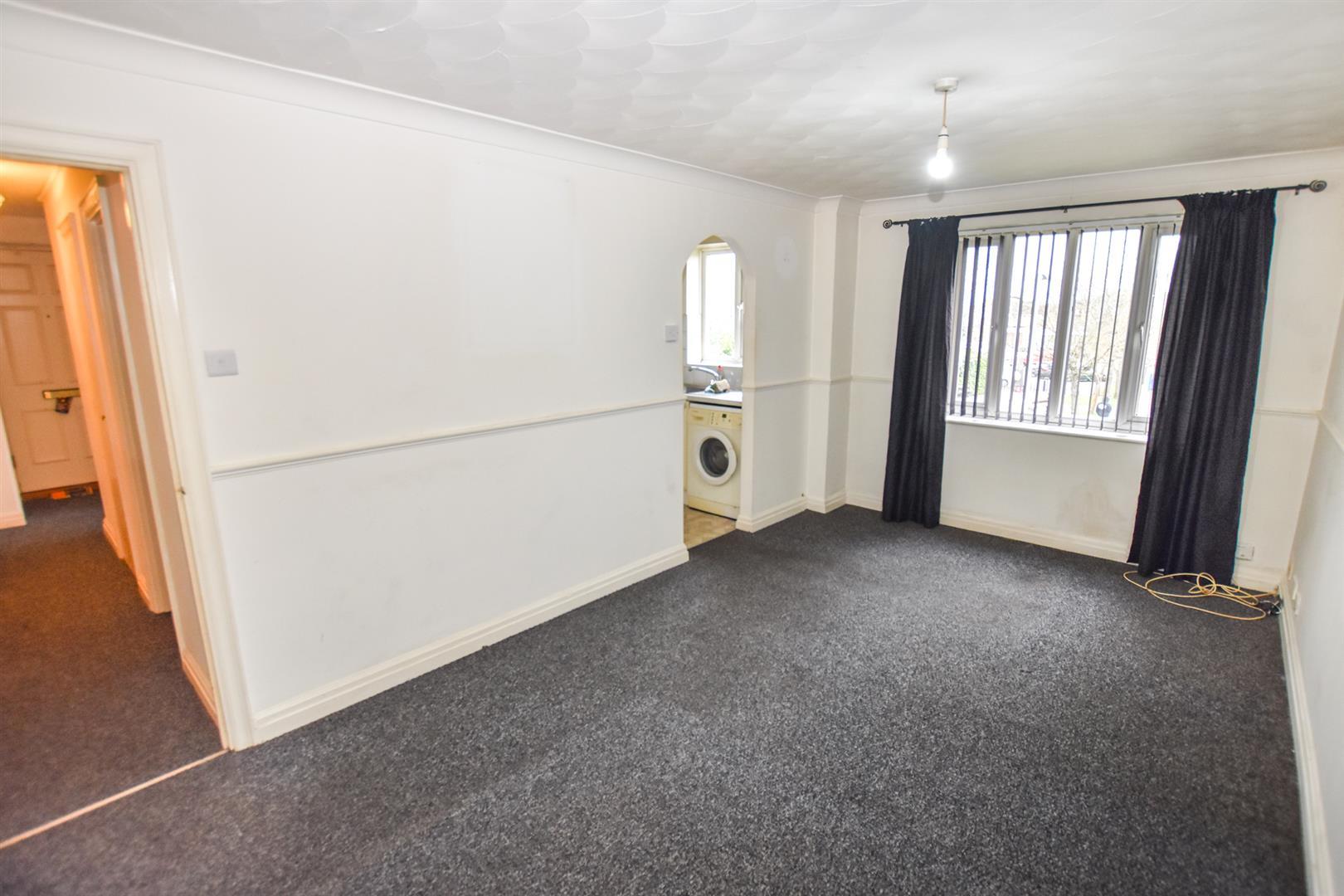 Property Image 2db3c18d-5401-434f-ba38-699a43f3f8b2