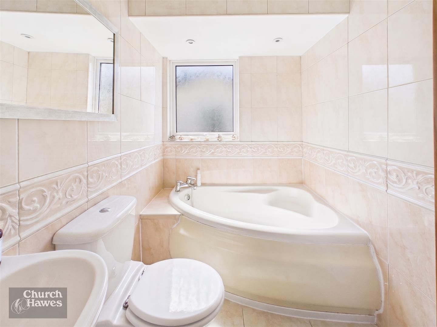 Property Image 2db7b938-8e62-4ff2-891b-040e3b1b980a