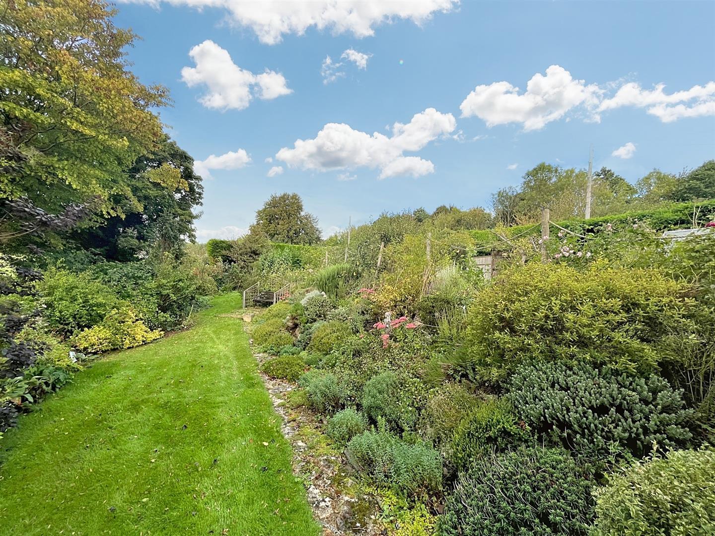 Property Image 2dbd7fe9-79de-4f1d-ba54-f534bcde515e