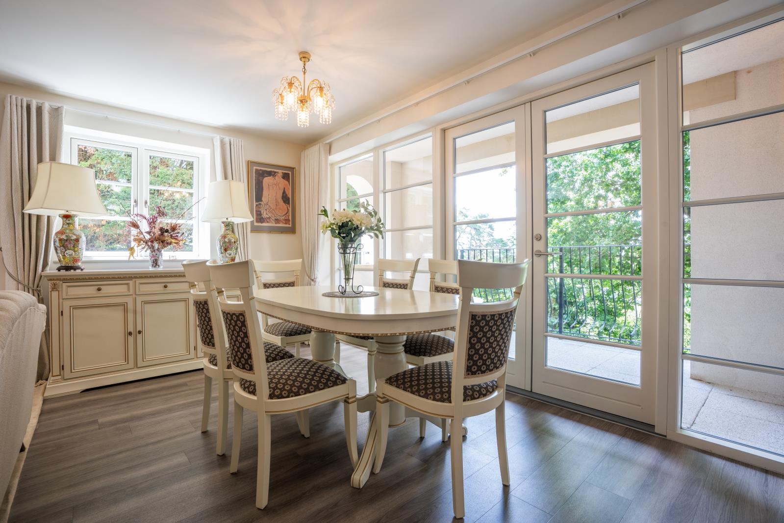 Property Image 2de720d5-ae75-4398-bc9f-7ef35077c35c