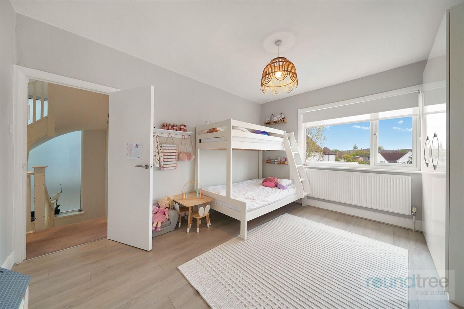 Property Image 2dea50c0-0d31-4d29-82f0-e5ed71db7952