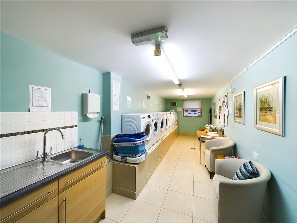 Property Image 2dec39ef-f21b-4b79-a76a-6e509eceb6ef
