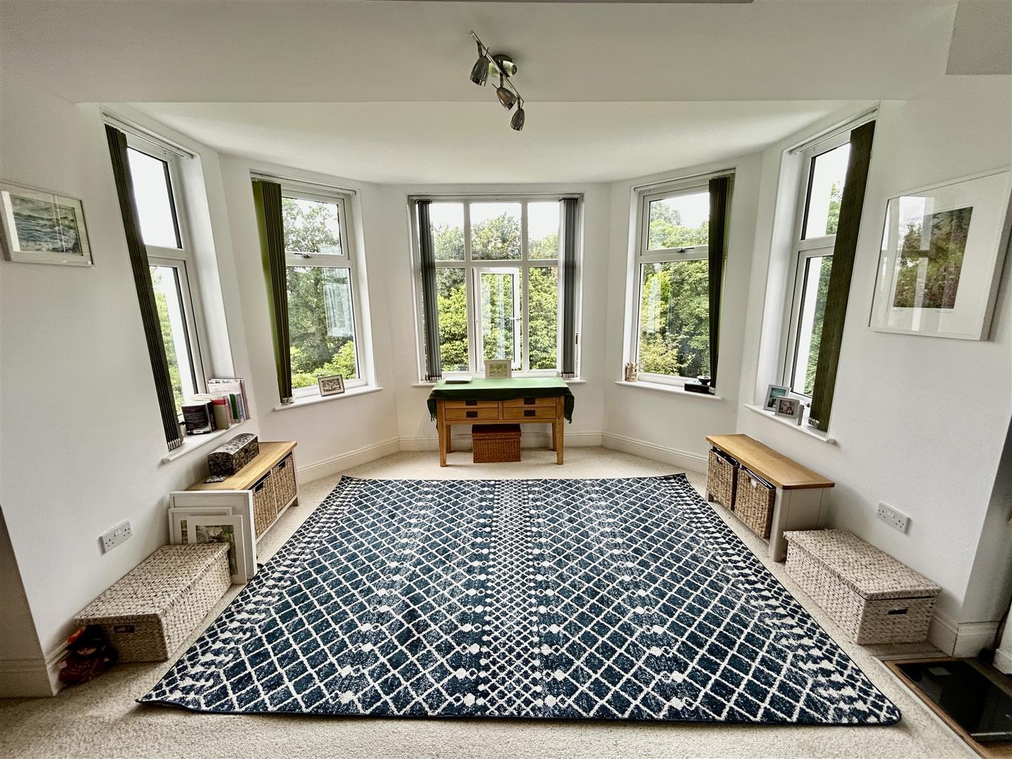 Property Image 2df07803-750b-41f9-b46b-95c8db71a015