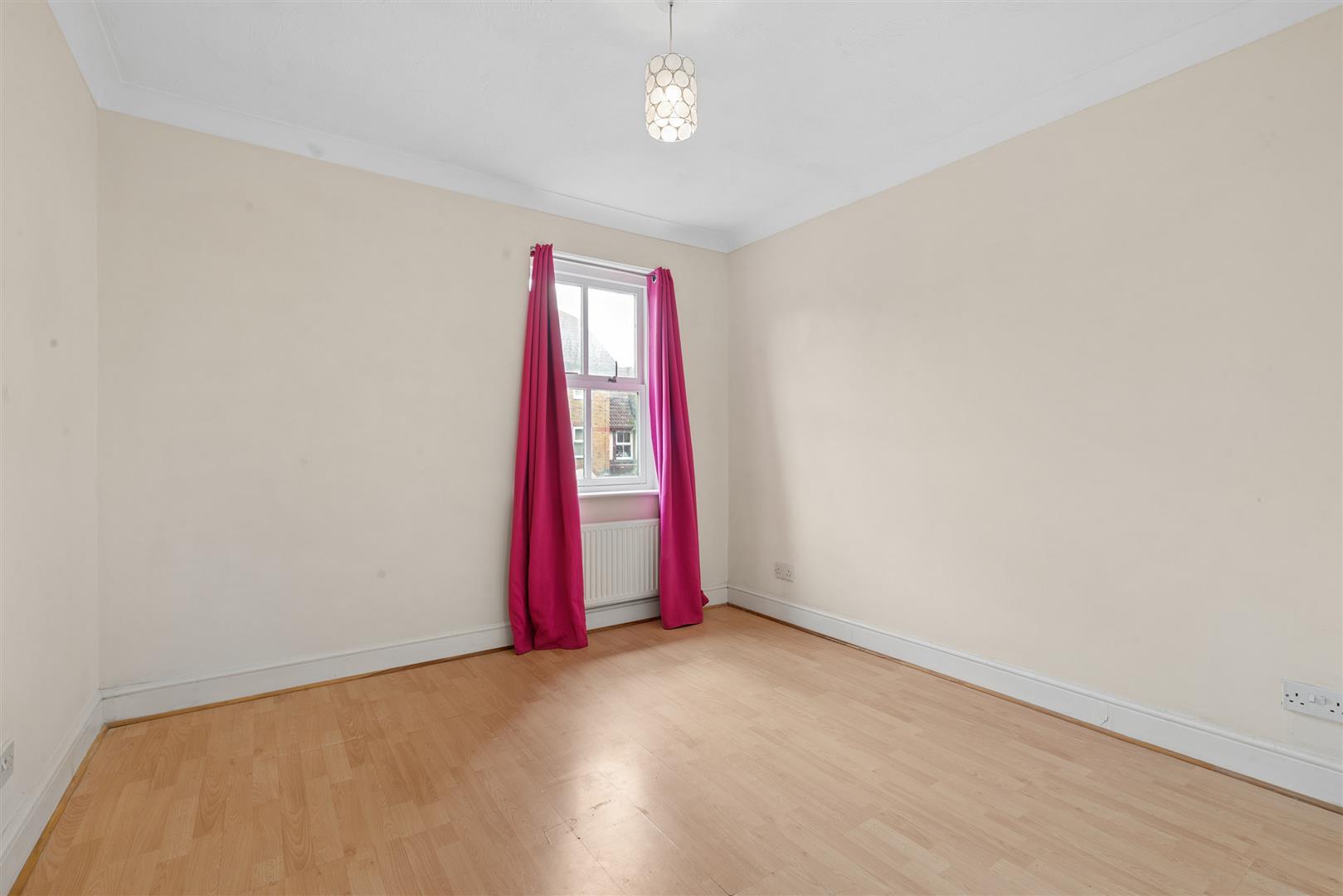 Property Image 2df253b5-3eb0-4c77-8943-fb376dc6b930