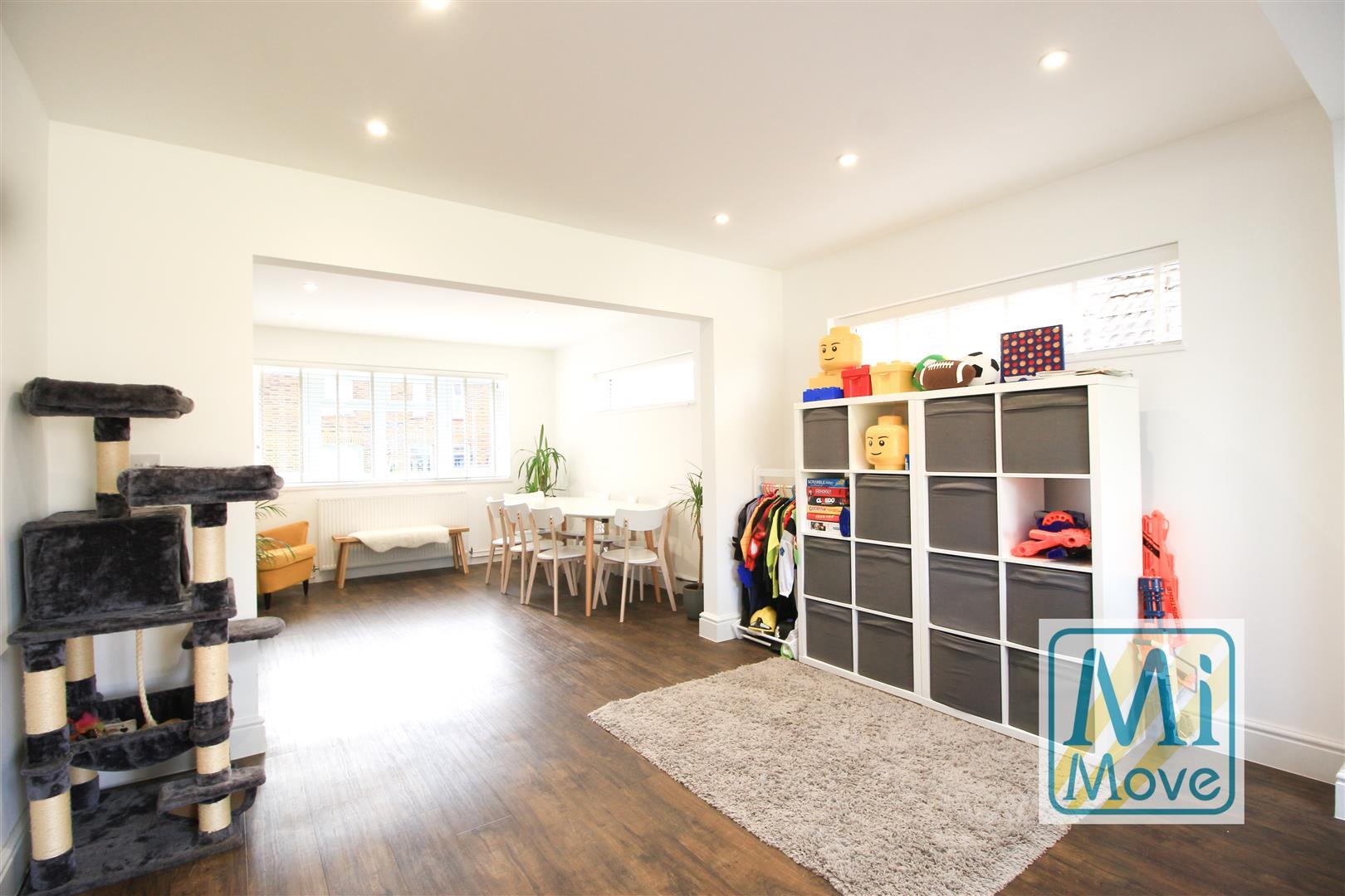 Property Image 2dfc46a5-bf23-4720-b6dc-4cf123e685d3
