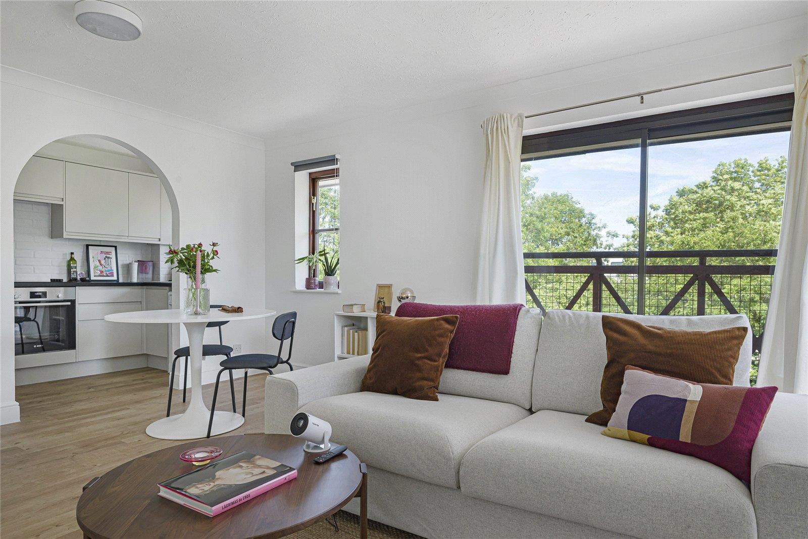 Property Image 2dfcdd70-b55c-4364-aa85-3fe03c94115e