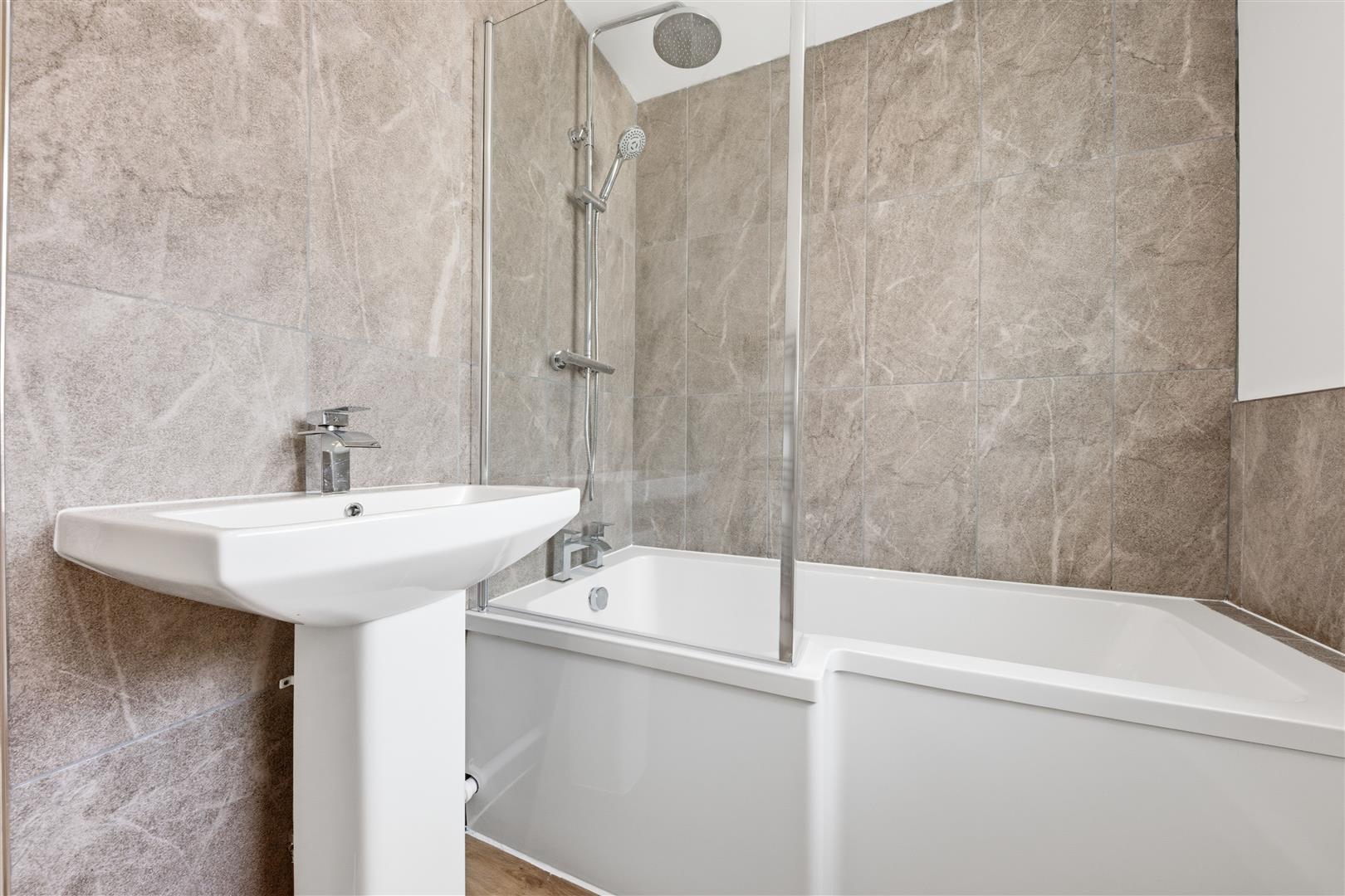 Property Image 2dff9cf2-85a5-46dd-9176-143492b65e33