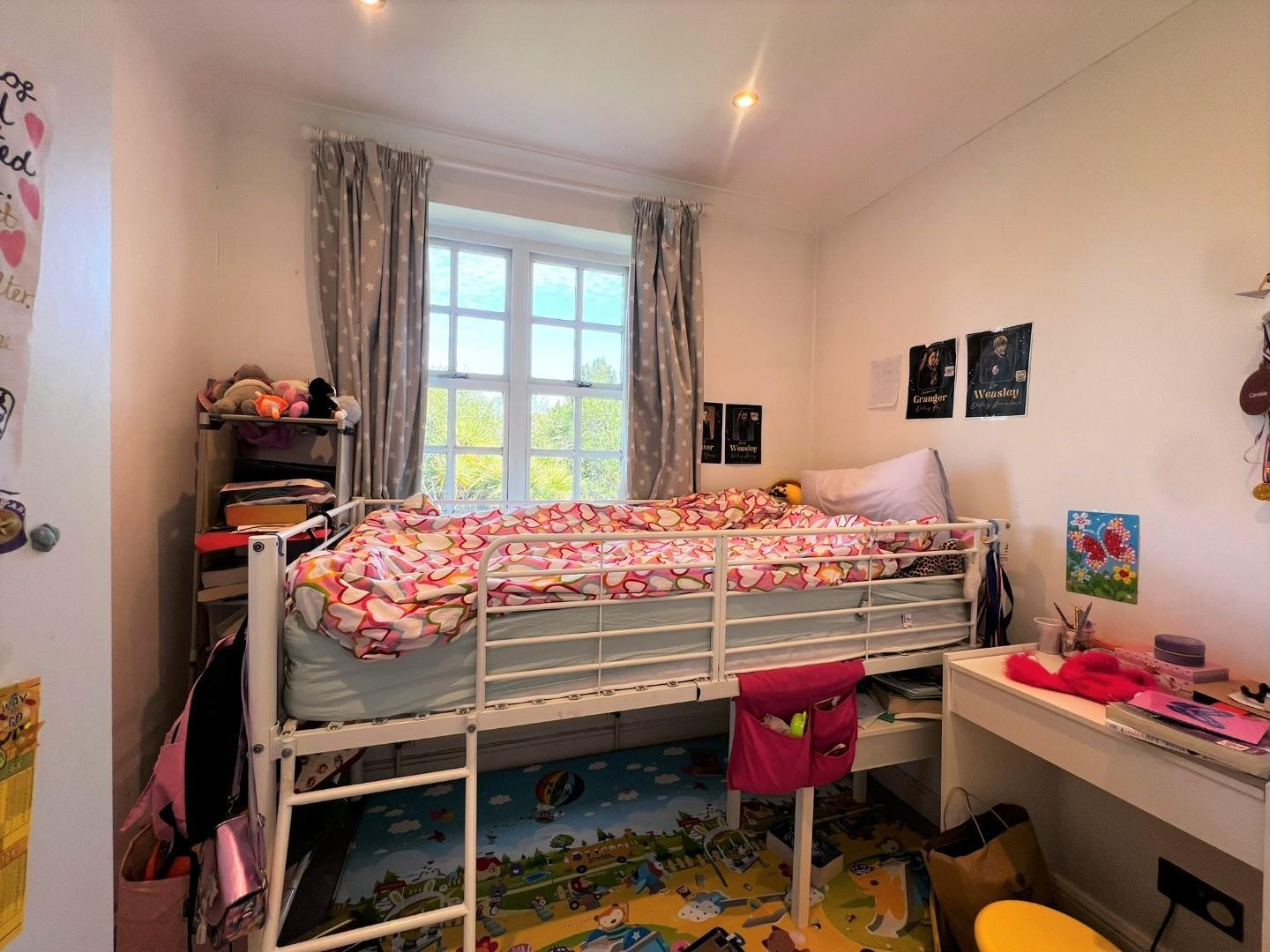Property Image 2e08294c-6f5e-44e4-be79-df590cf9c361