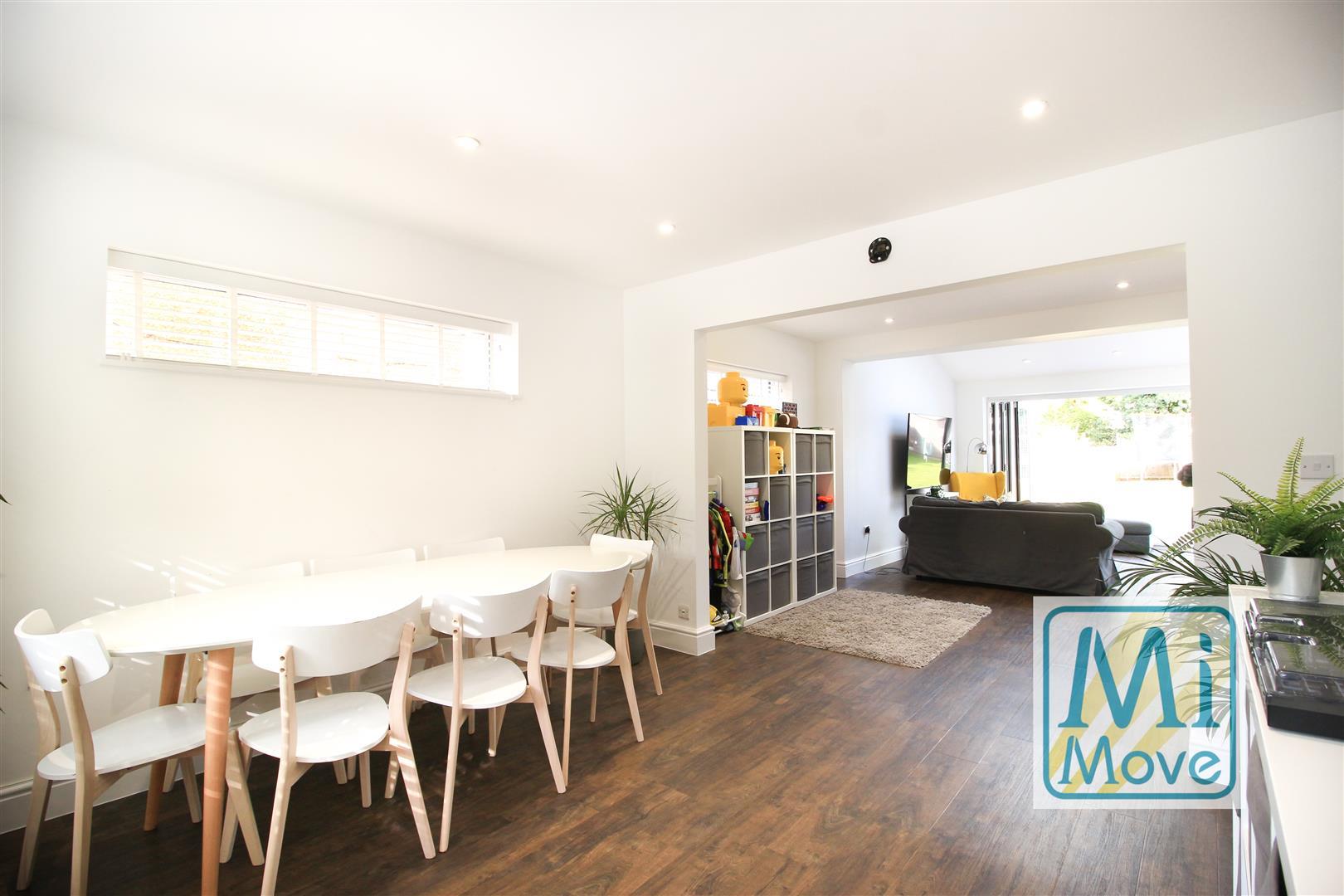 Property Image 2e22da06-738e-4842-ae30-49088ed1a8eb