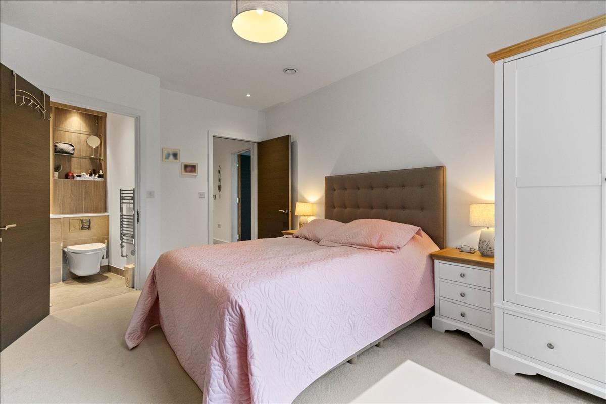 Property Image 2e3242ec-d9cf-4390-b53a-90e49eba1b7d