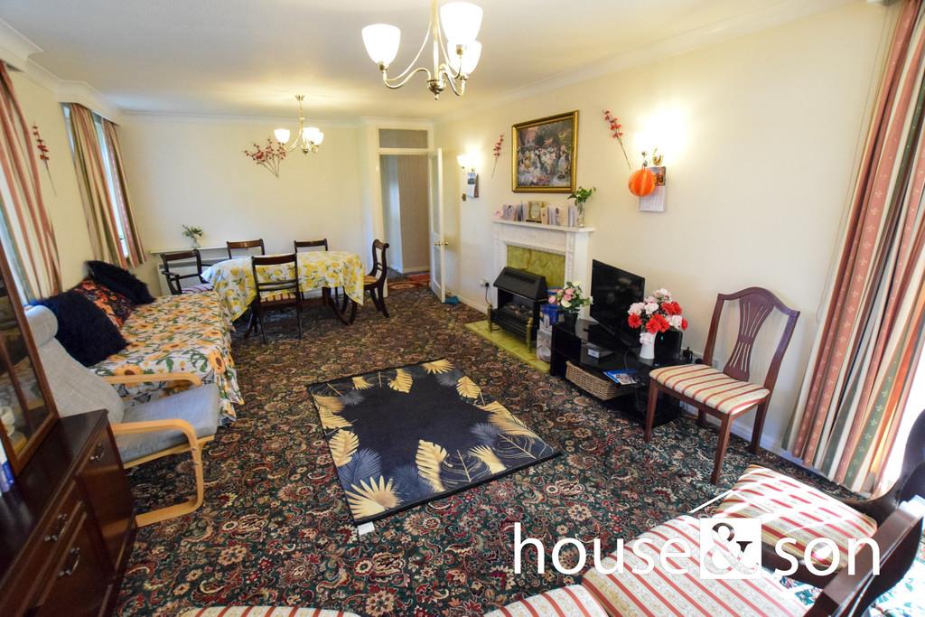Property Image 2e4398ca-ac71-487f-bed4-6c01f60fe000