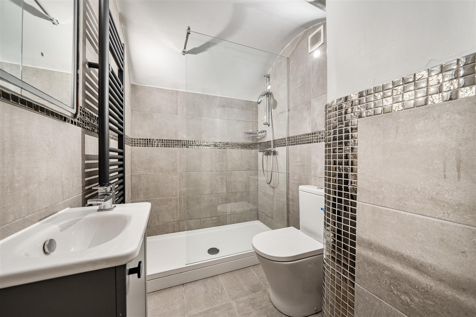 Property Image 2e62f76f-fcaa-4c12-b08f-1064af366127