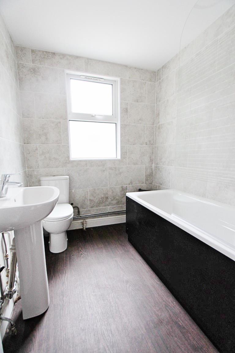 Property Image 2e69bbd8-e753-46ef-9f4c-5c30f205169d