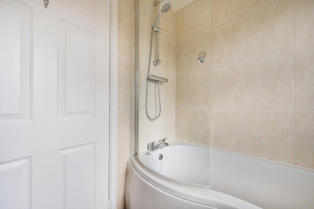 Property Image 2e6b34b2-b0f3-4cc4-976b-2d91973d5651