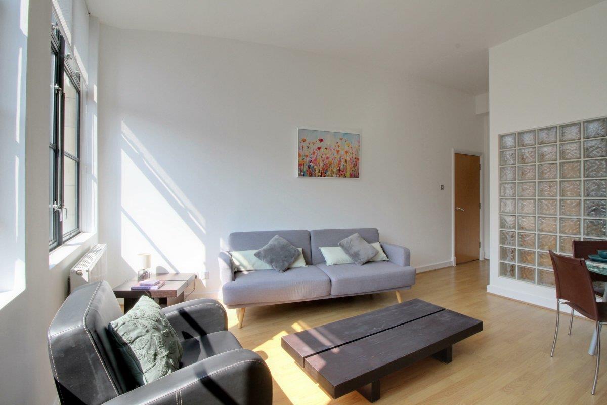Property Image 2e8797f6-f7e0-4e92-a308-bd3b04d4fbbb