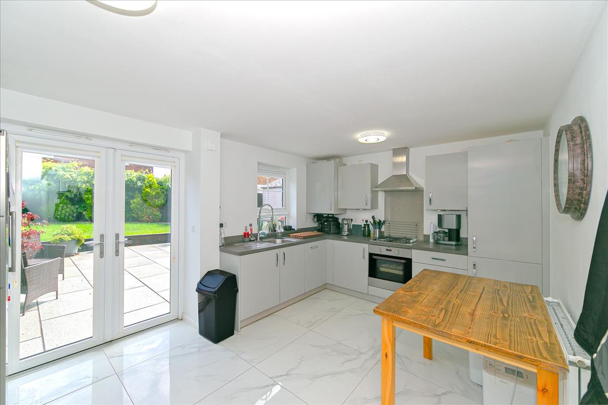 Property Image 2e9af3f0-d41e-49f4-acd6-eb9bb1964788