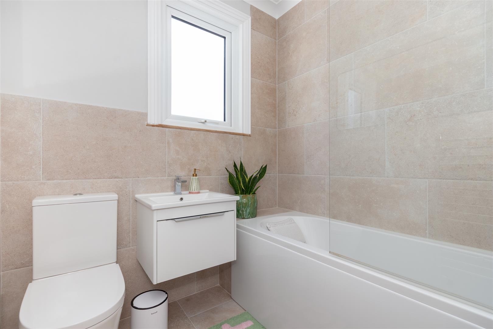 Property Image 2ea312ea-26c5-4696-b28c-c69617cb8132