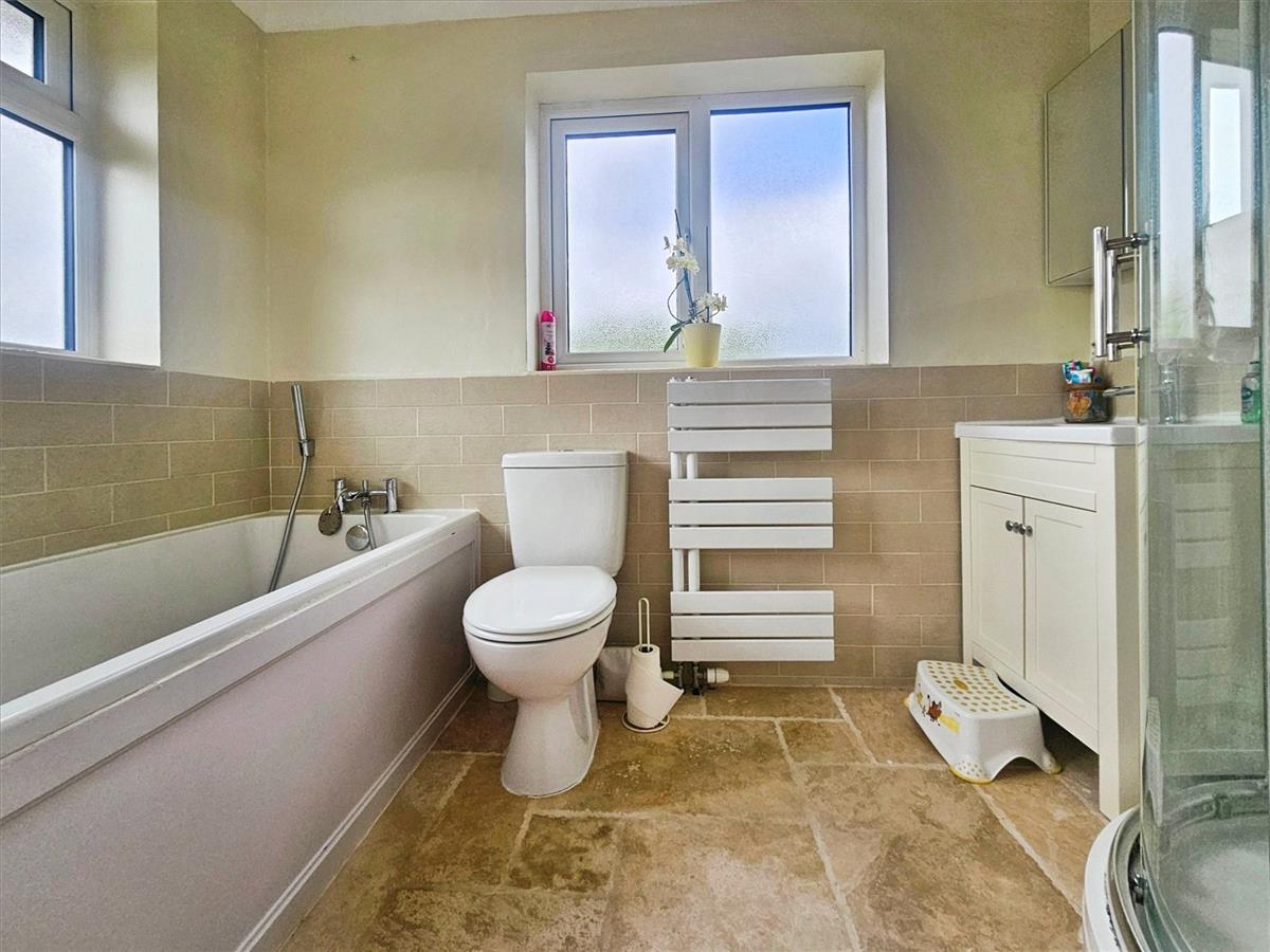Property Image 2ea33e9f-3c6c-472f-9c7e-1e840dffe787