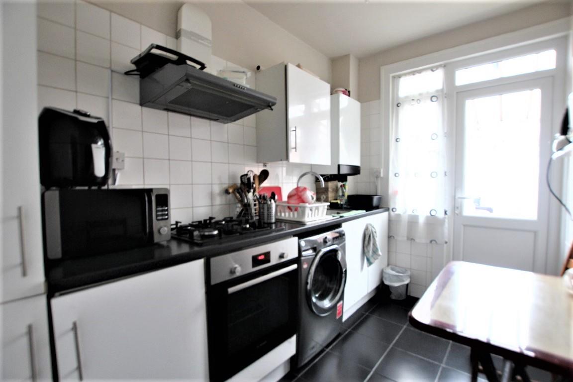 Property Image 2eb06884-3ebd-40aa-a18d-538764088444