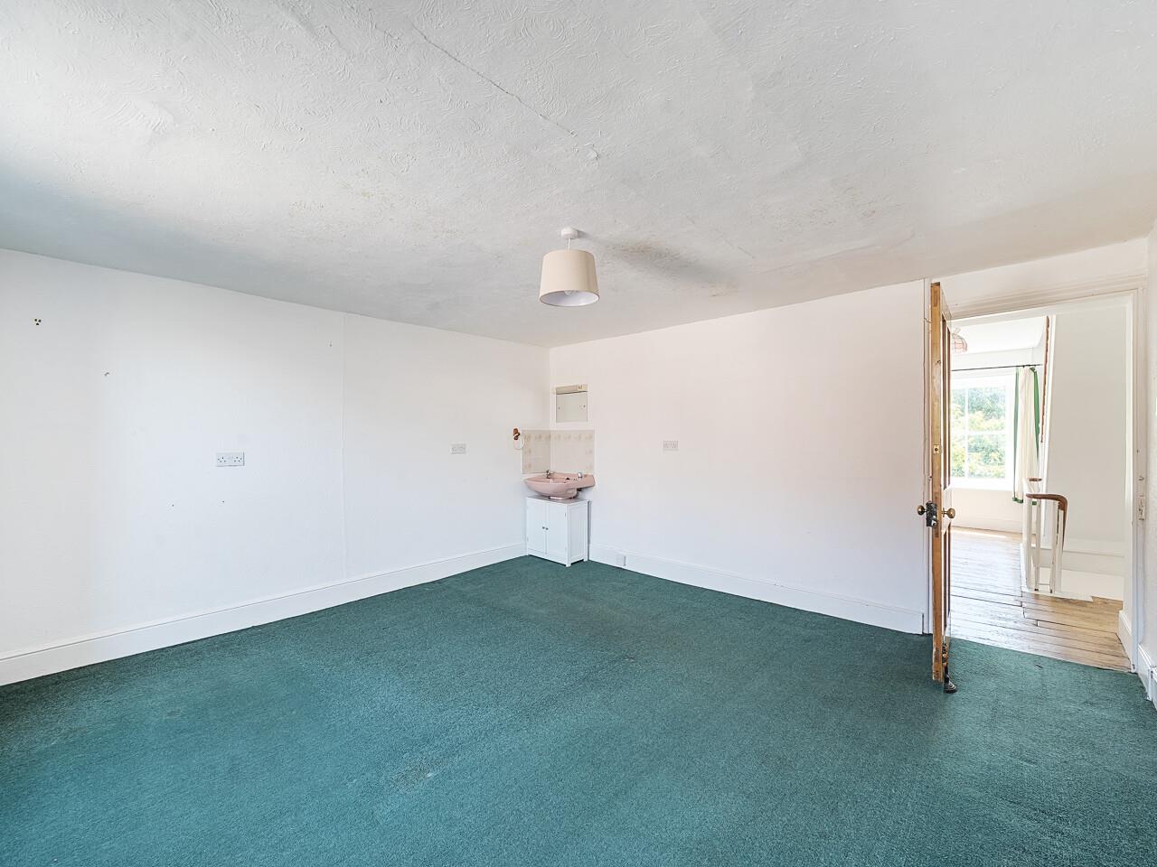 Property Image 2eb7853b-b782-4841-9533-7705b899c1b2