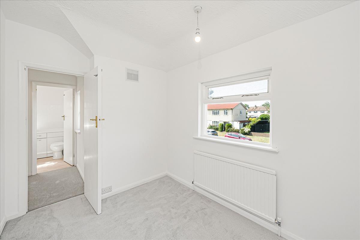 Property Image 2eb7ad6d-0068-4a09-b222-93871832d519