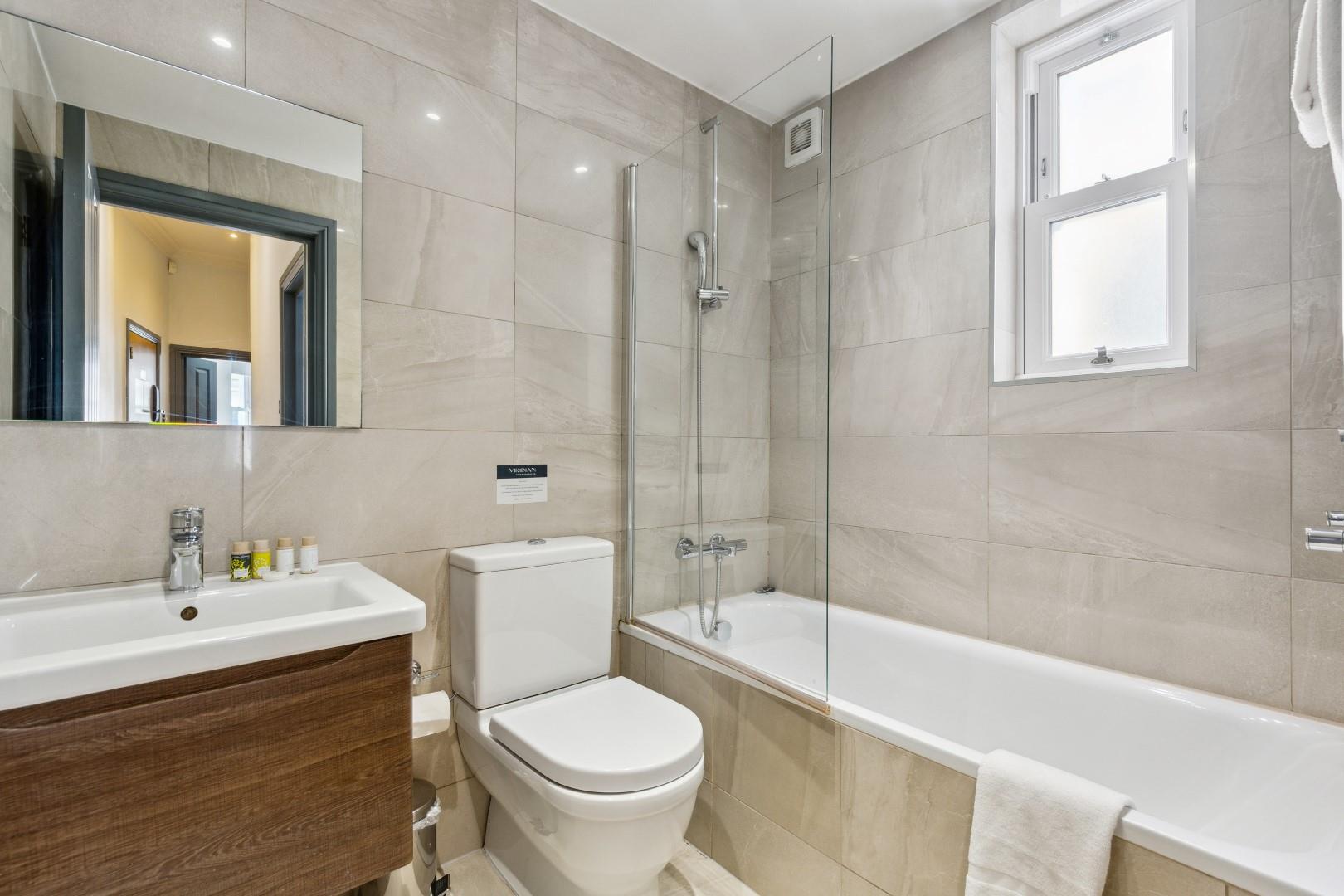 Property Image 2eb8c884-b3eb-4dae-9d4a-6c7af79b22c4