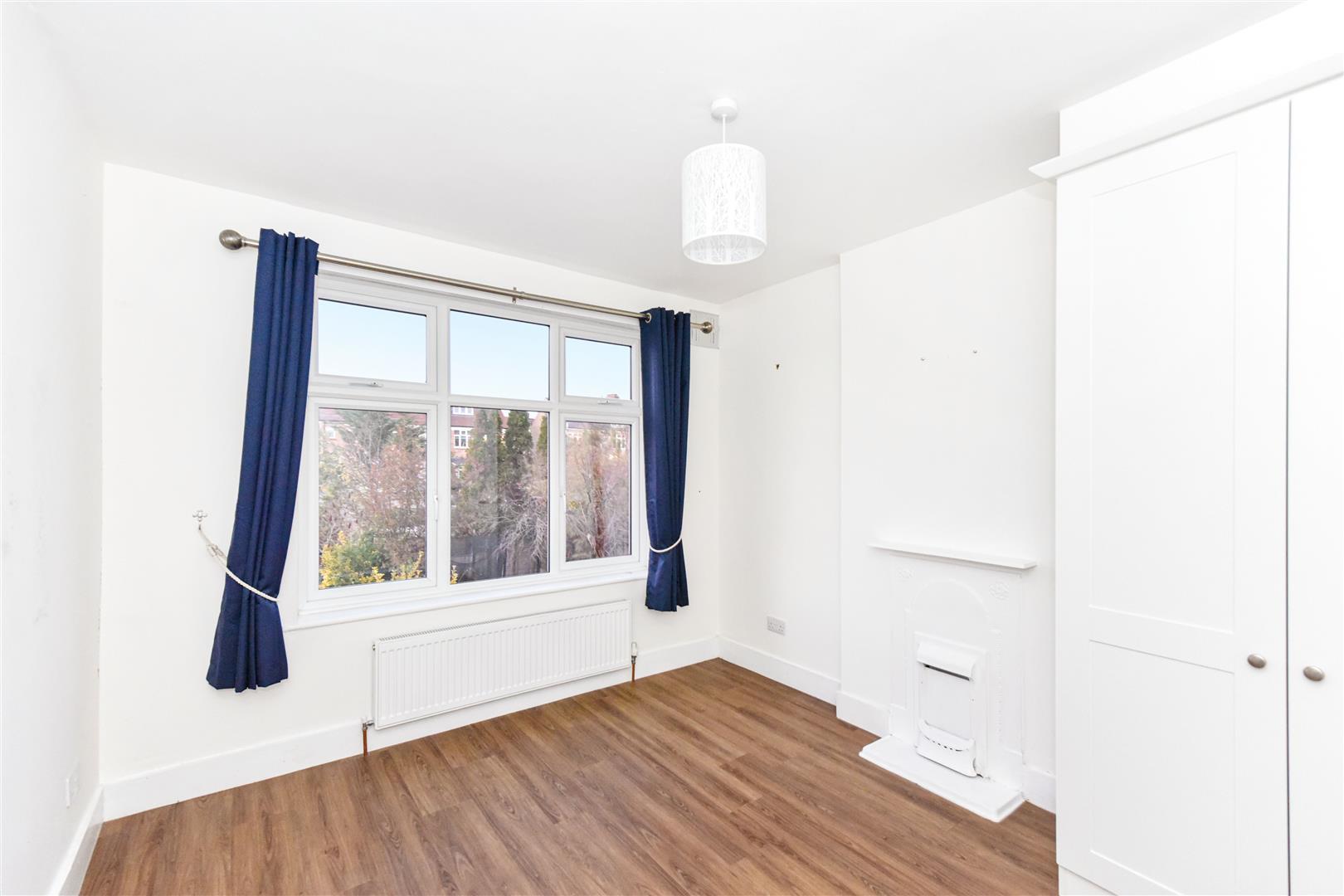 Property Image 2ec10235-674c-43c8-8a3c-1132aa80d615