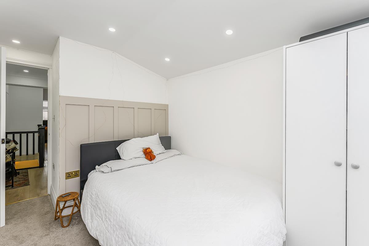 Property Image 2eeb7787-fd73-43e3-adda-45e2bd6b6874