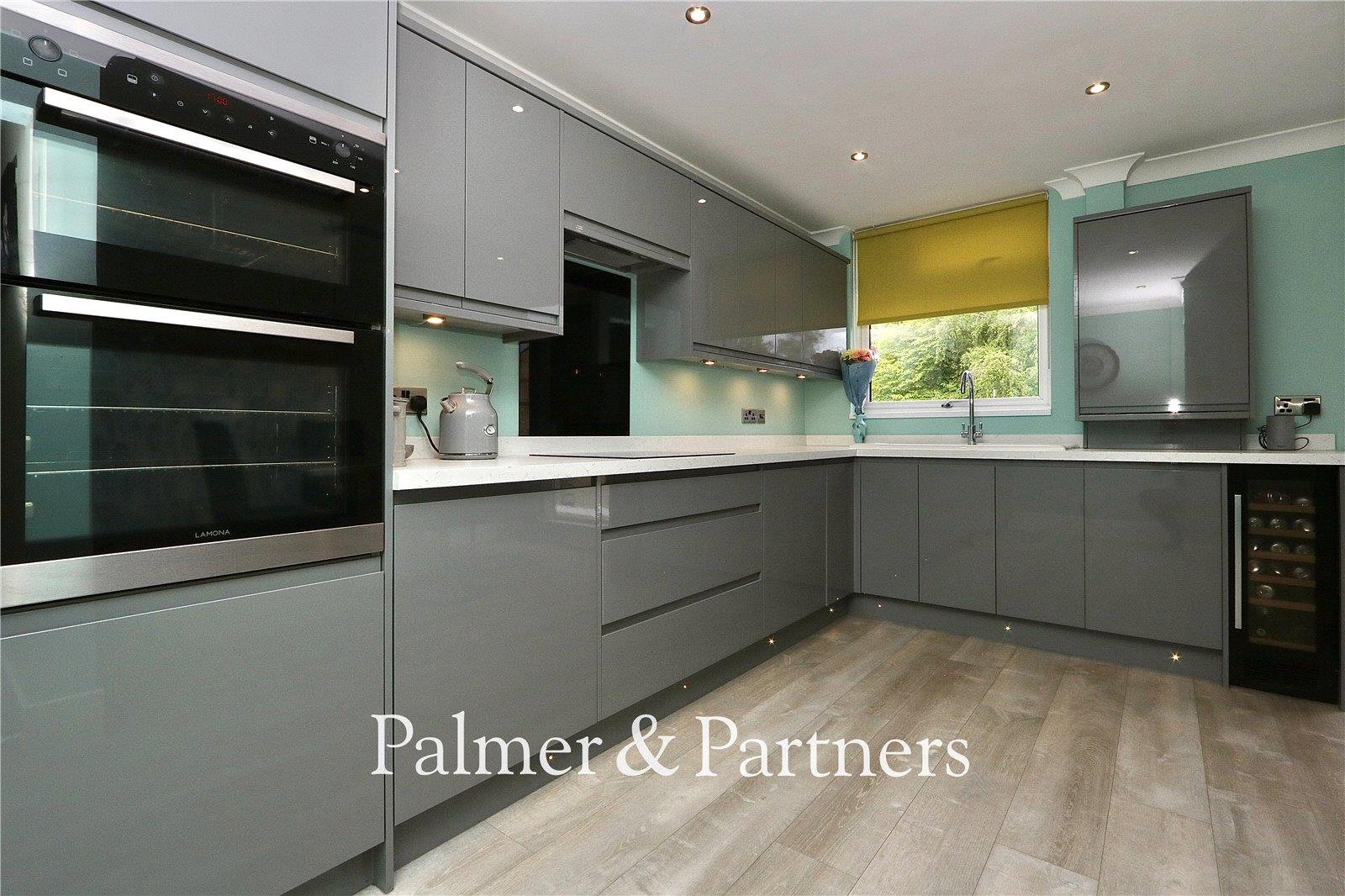 Property Image 2ef16193-6716-417c-96f6-acbbb20f4e4e