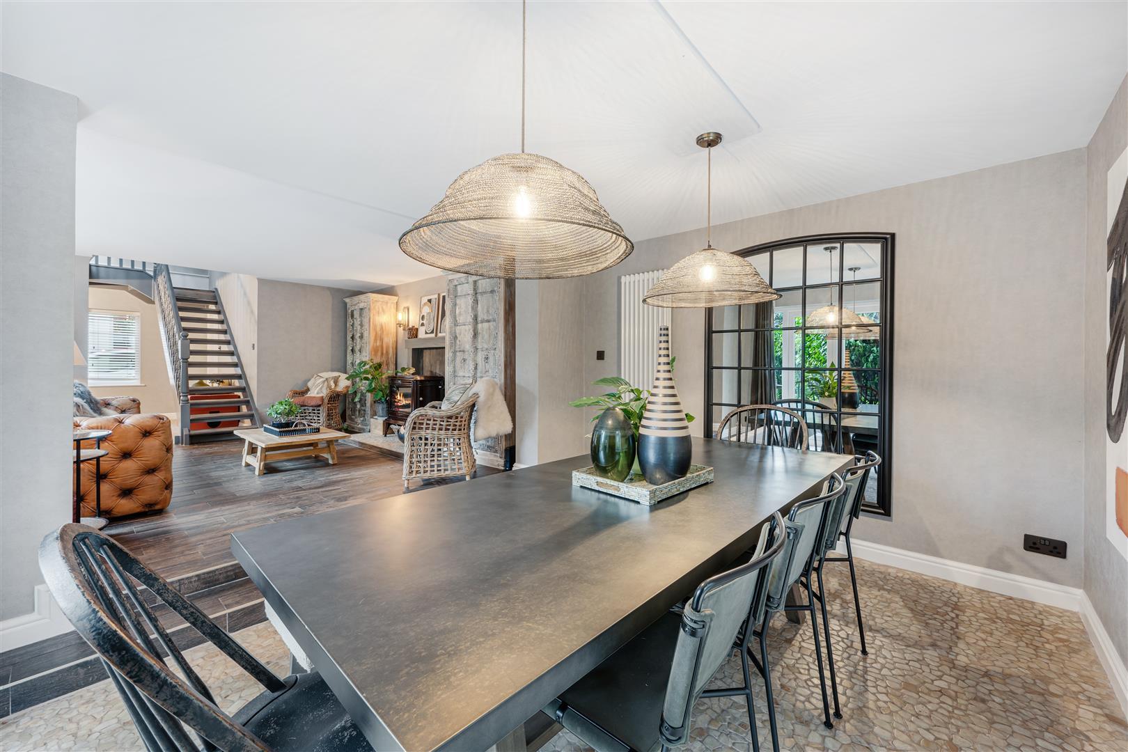 Property Image 2ef981e5-a909-48ff-ad18-972ea4e00618