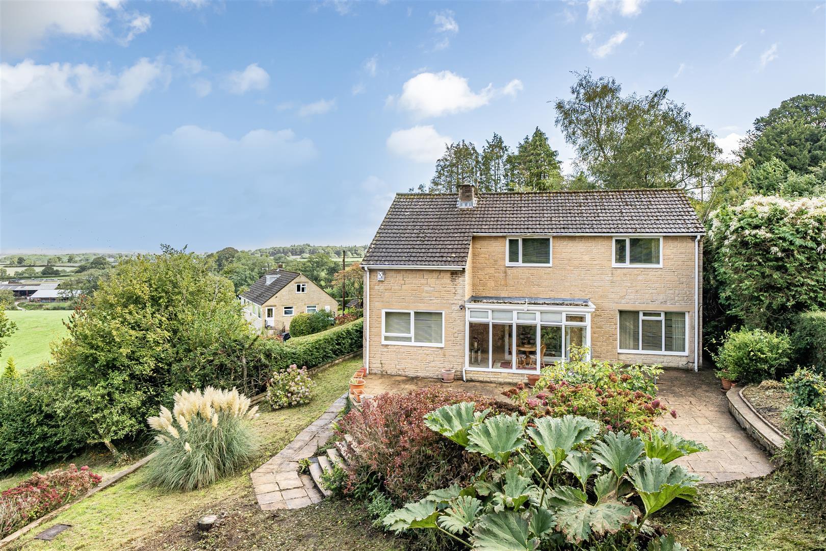 Property Image 2f19cd12-b5d9-4009-93b7-0818382d9cd8