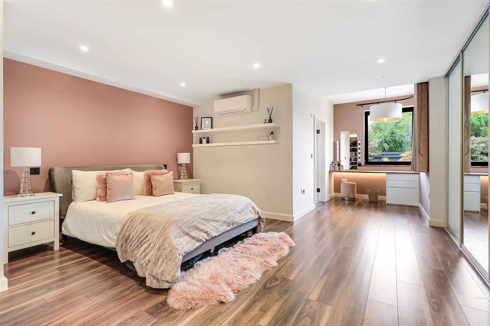 Property Image 2f24fba3-d462-4f96-ade1-6ff65442de5a