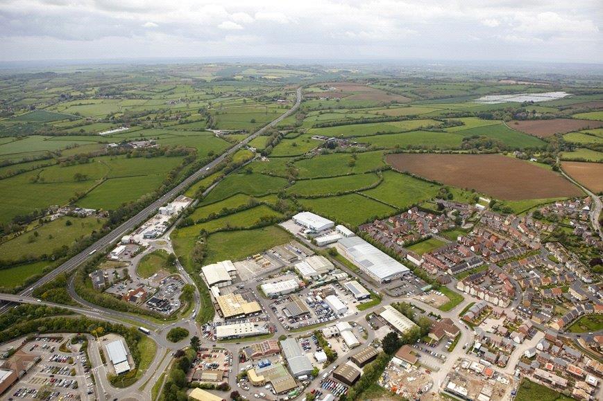 Property Image 2f488c19-7a4b-44d2-9401-d9e769ac6080