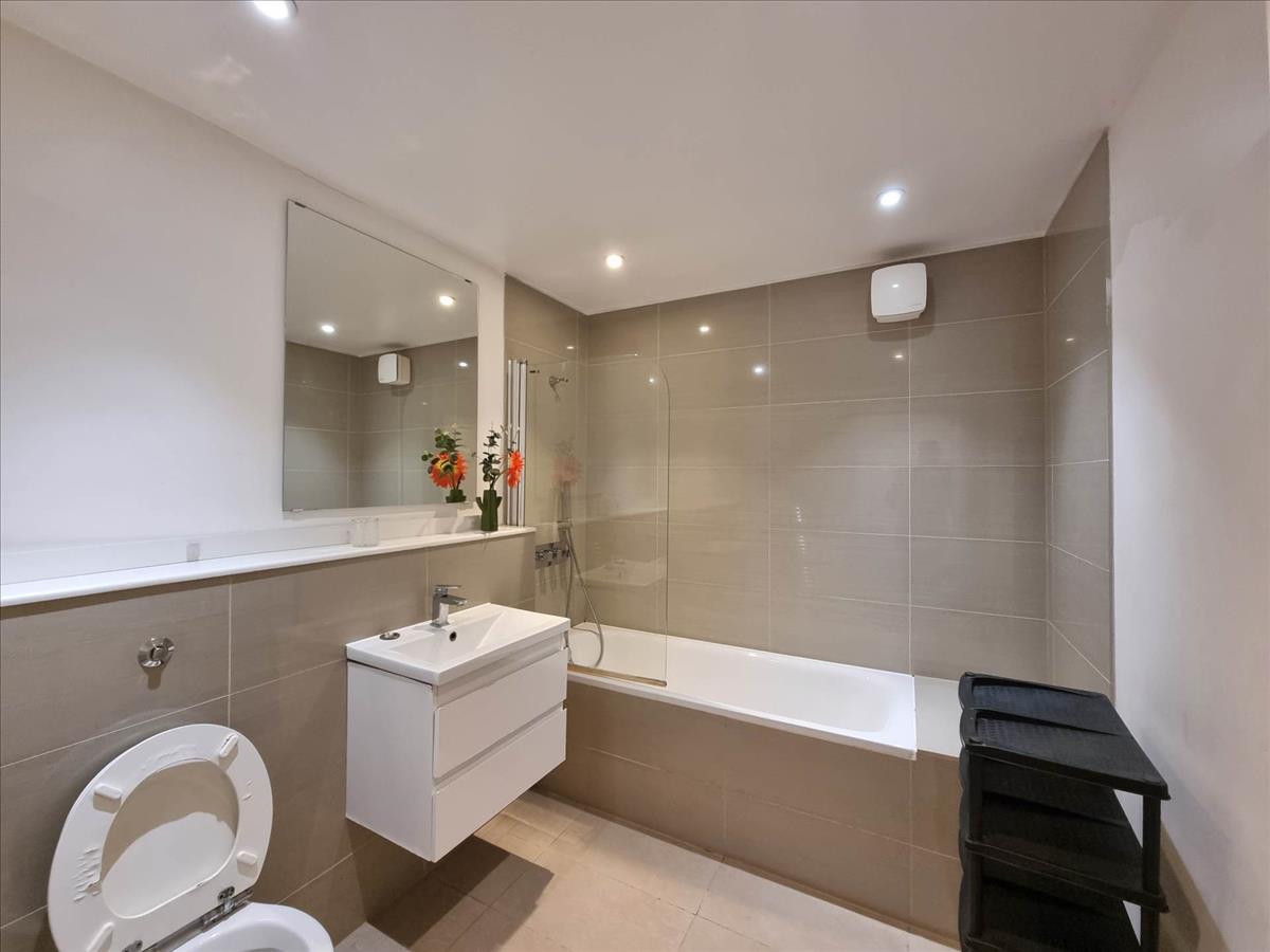Property Image 2f4ed7f9-dff2-4698-a6c8-70f3a97ee5fd