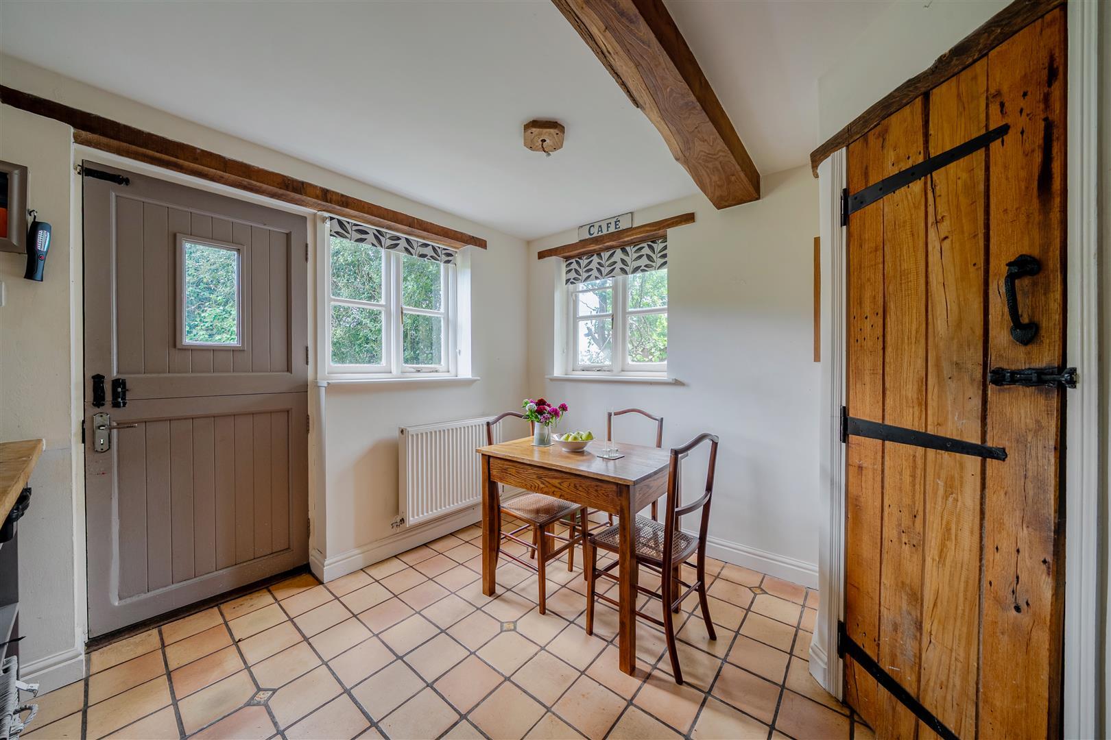 Property Image 2f531bf9-33ff-4645-b843-dc7fb8c073f0