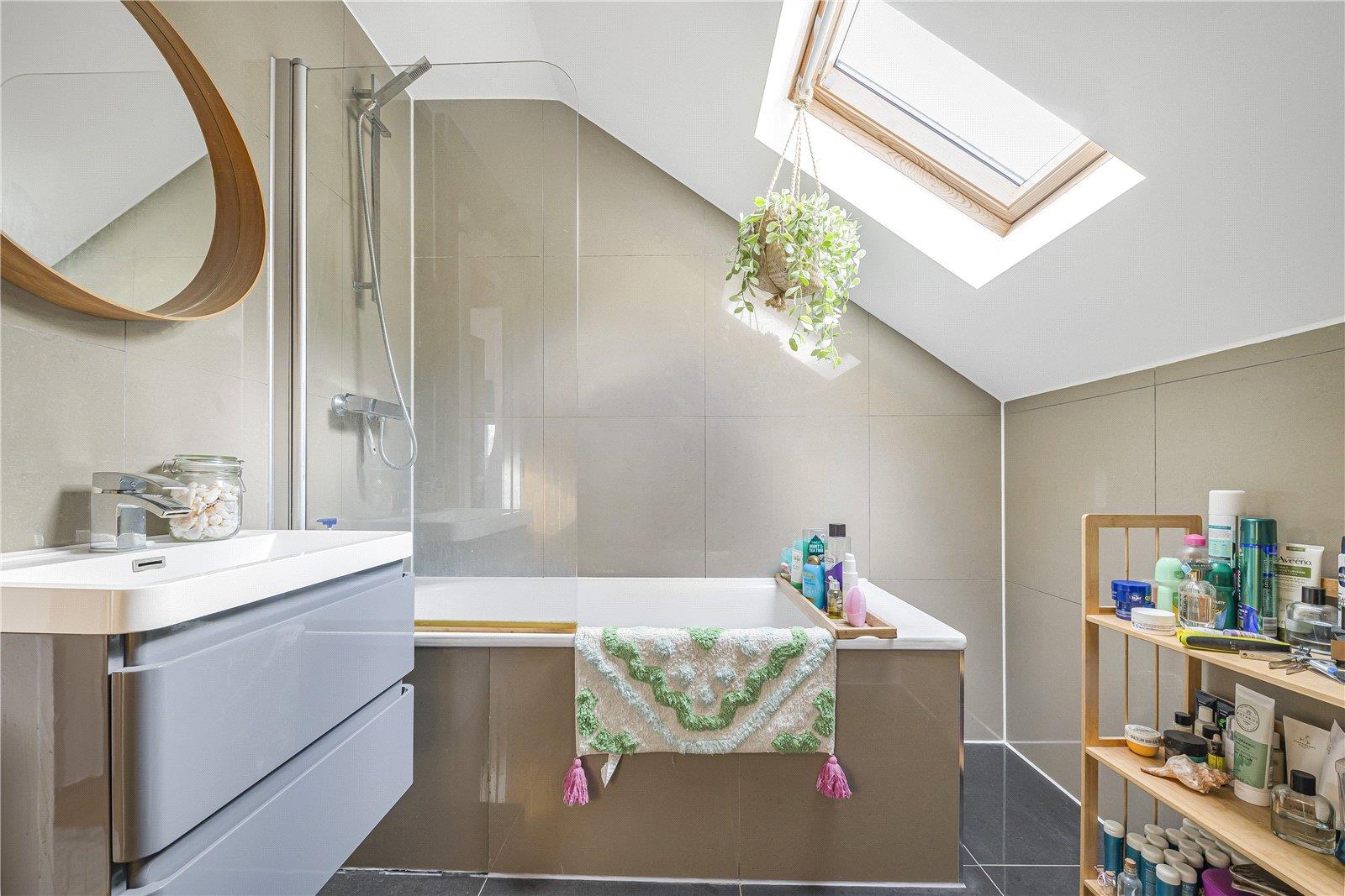 Property Image 2f5828ee-fc05-4451-982b-e43f5e39add0
