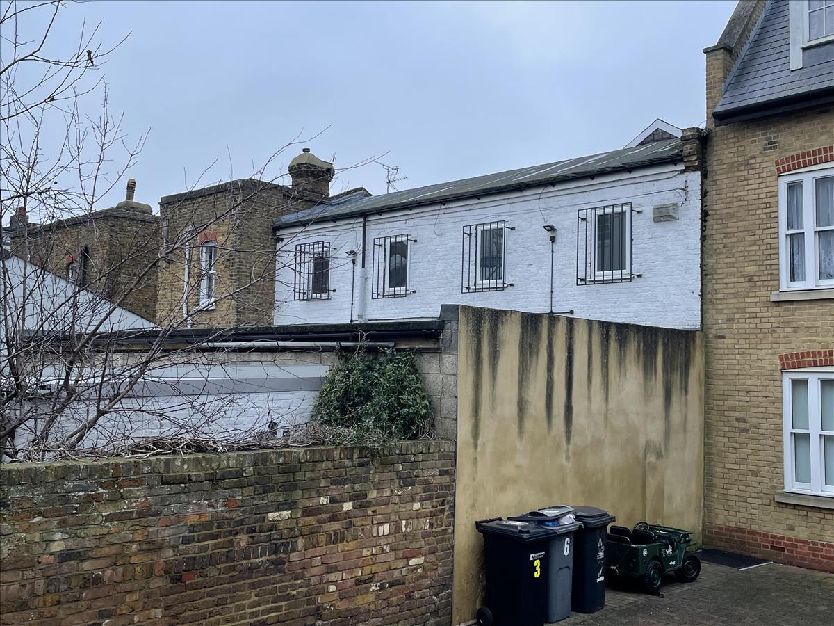 Property Image 2f679121-8e1e-4f07-9baa-6f2ee1a97be7