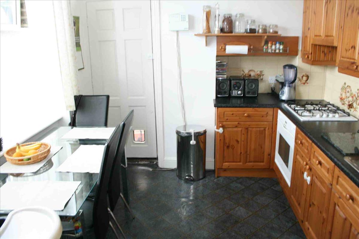 Property Image 2f6ccee0-9f81-44fa-b1e9-a6bf3e739f57