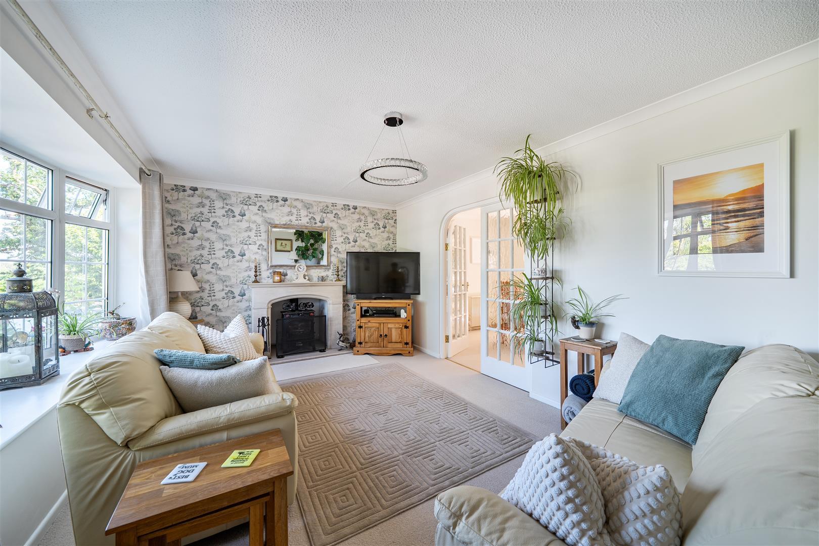 Property Image 2f6e5716-f148-44af-837d-0117b0ad0657