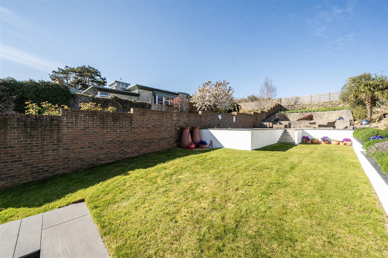 Property Image 2f70286a-572d-4559-94f2-4ff0ecefe6ec