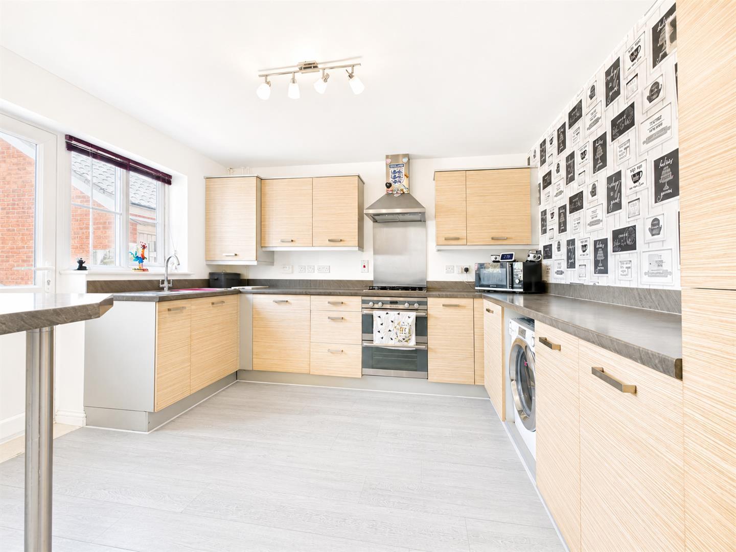 Property Image 2f882d9e-623b-43cd-a000-1cfc0a367608