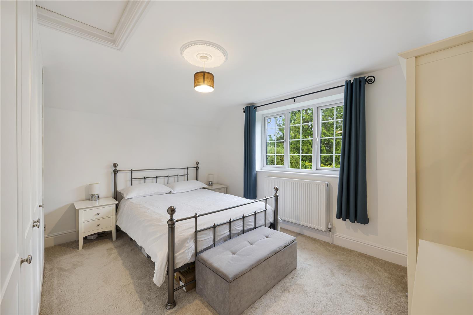 Property Image 2f898444-25f0-4c9c-9b24-9531c3c083c0