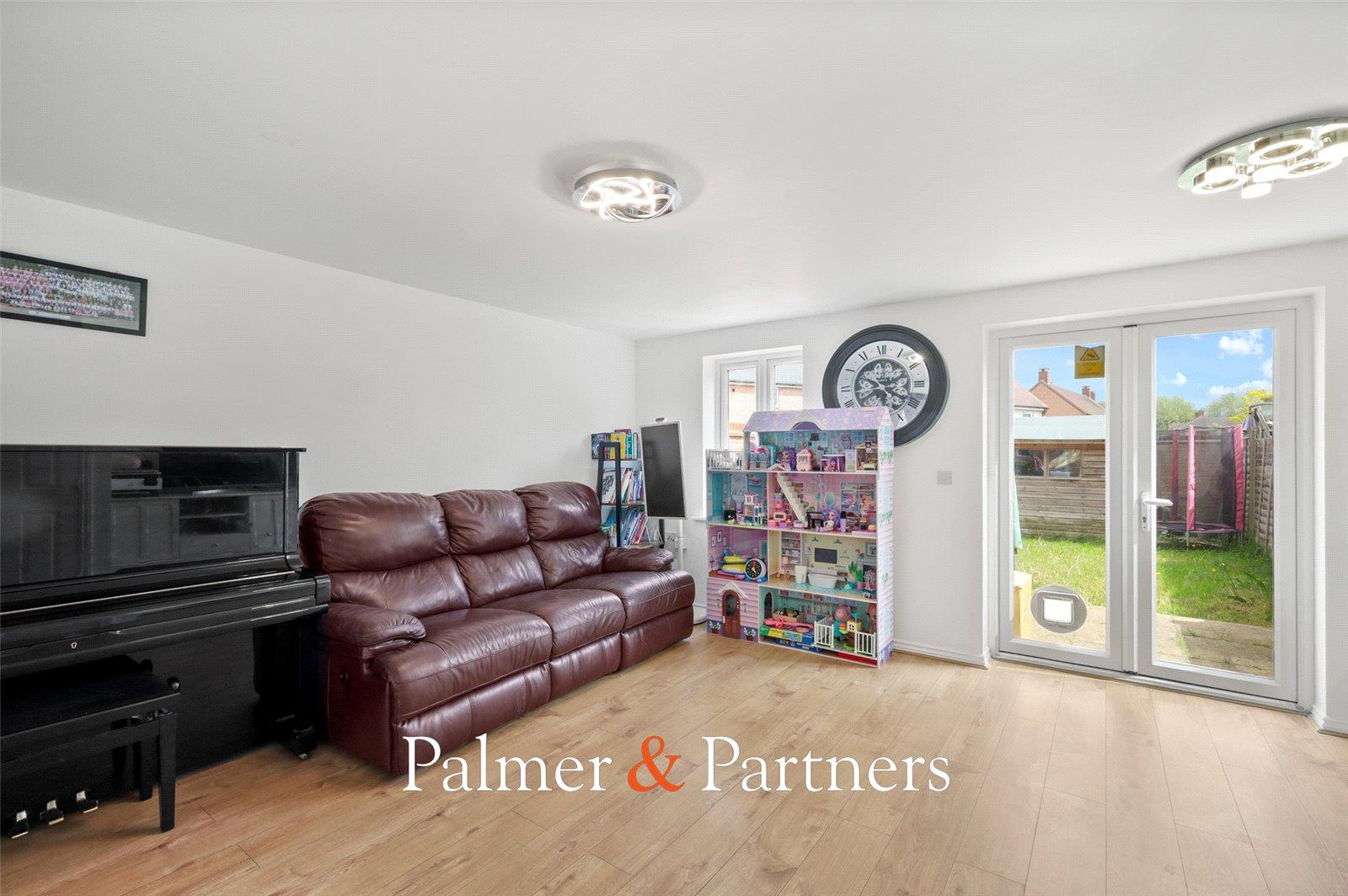 Property Image 2f950ae9-d72a-441c-8e68-cc03981ad045